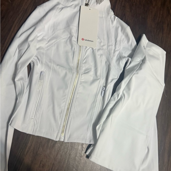 lululemon athletica Pants - lululemon athletica White Women's Zip-Front Athletic Jacket